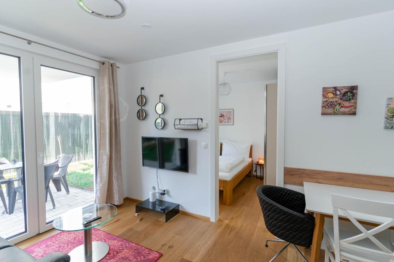 Modern Apartment With Tiny Garden Near City Center Wien Eksteriør bilde