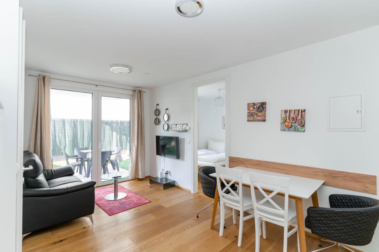 Modern Apartment With Tiny Garden Near City Center Wien Eksteriør bilde