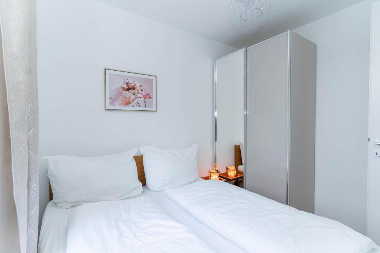 Modern Apartment With Tiny Garden Near City Center Wien Eksteriør bilde